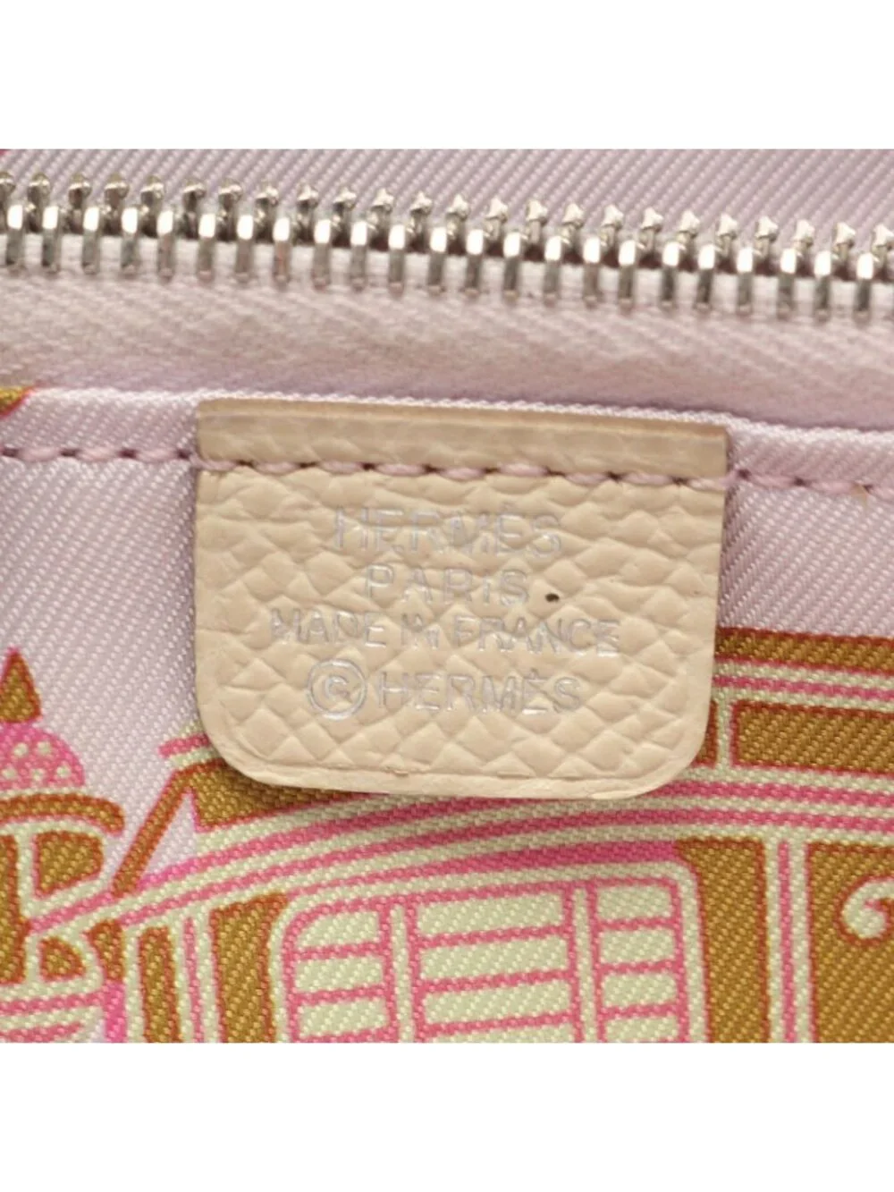 Hermes Round Length Wallet Azap Long Silk in Nata in
